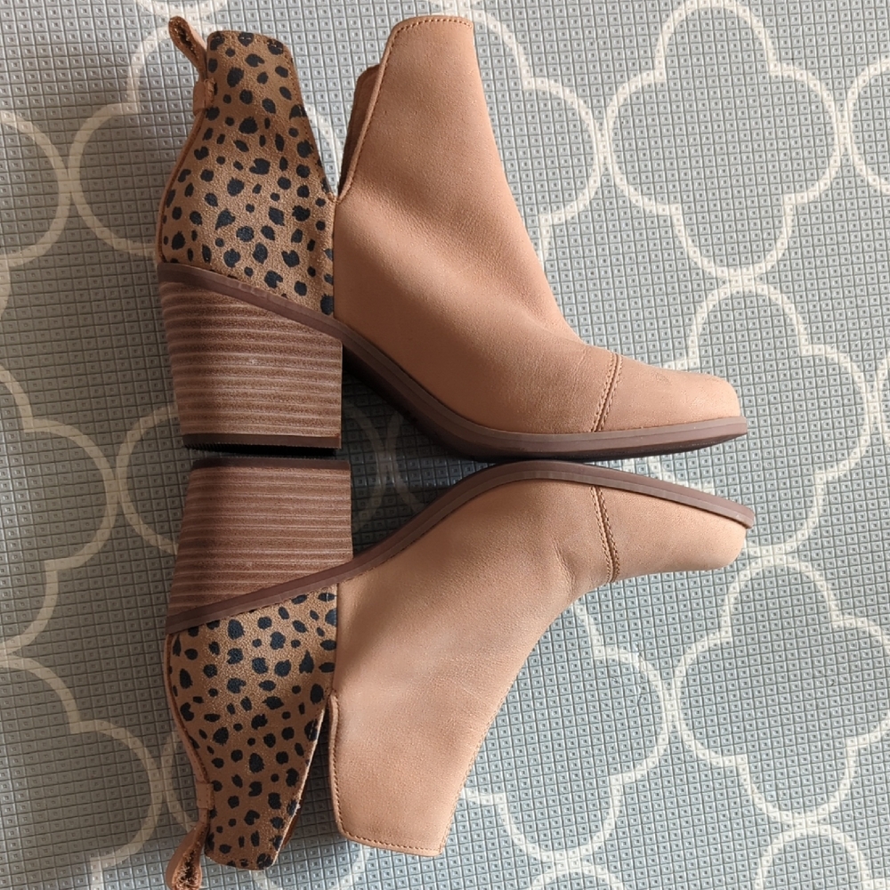 Toms Tan and Brown Ankle Booties with Studded Heel